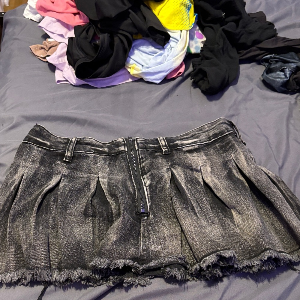 SHEIN Black Frayed Mini Skirt